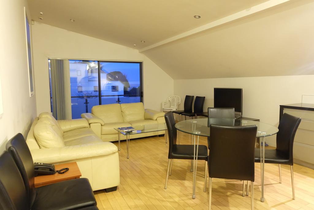 Beachlife Apartments Крайстчёрч Экстерьер фото